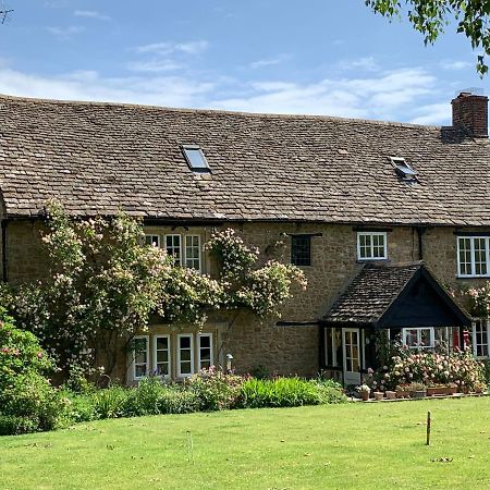 Forthay Bed And Breakfast North Nibley エクステリア 写真