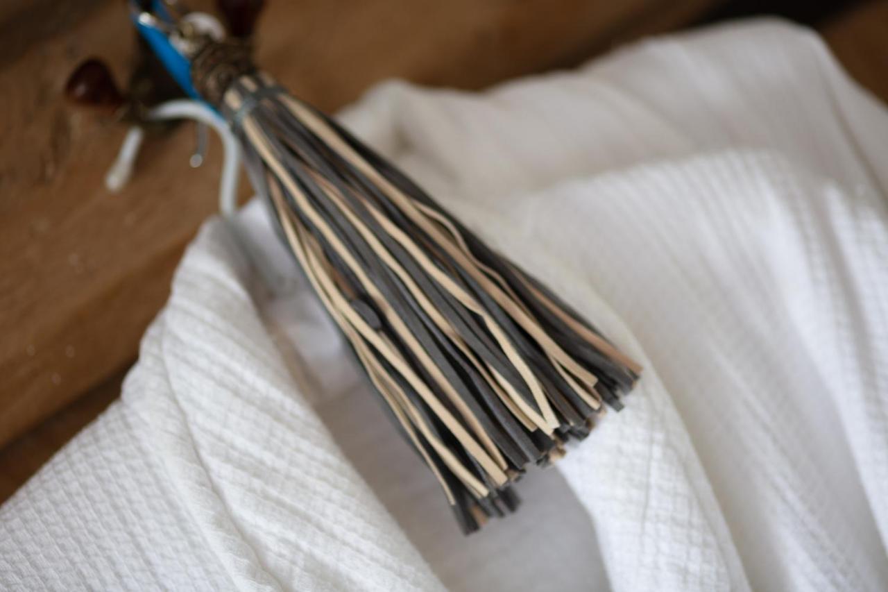 Forthay Bed And Breakfast North Nibley エクステリア 写真